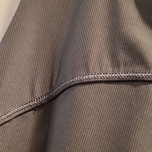 Spanx Go Lightly Green Ribbed Athletic Tank Top Small - Picture 4 of 8